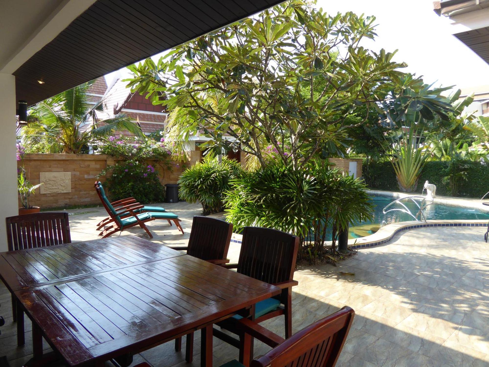 Vip Chain Resort Pool Villa Ban Phe Ngoại thất bức ảnh