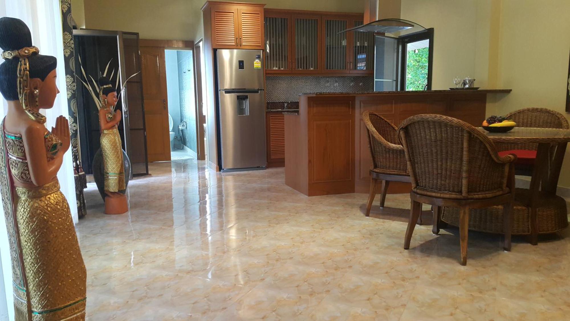 Vip Chain Resort Pool Villa Ban Phe Ngoại thất bức ảnh